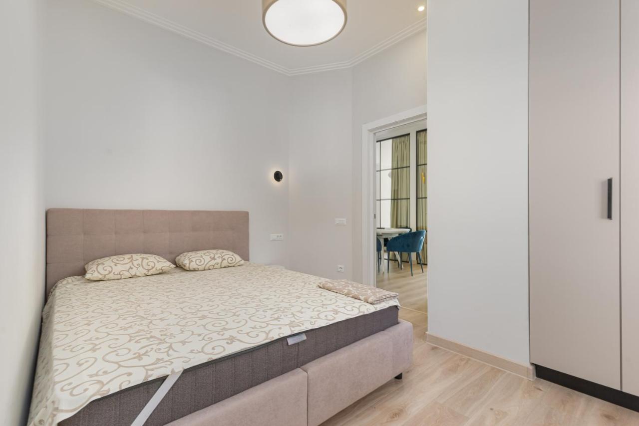 Sea Symphony Luxury 3-Bedrooms Apartment オデッサ エクステリア 写真