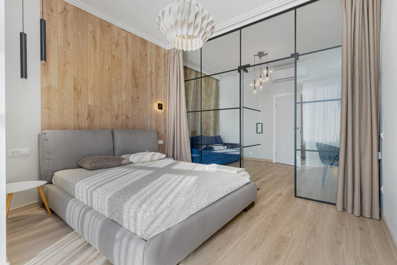 Sea Symphony Luxury 3-Bedrooms Apartment オデッサ エクステリア 写真