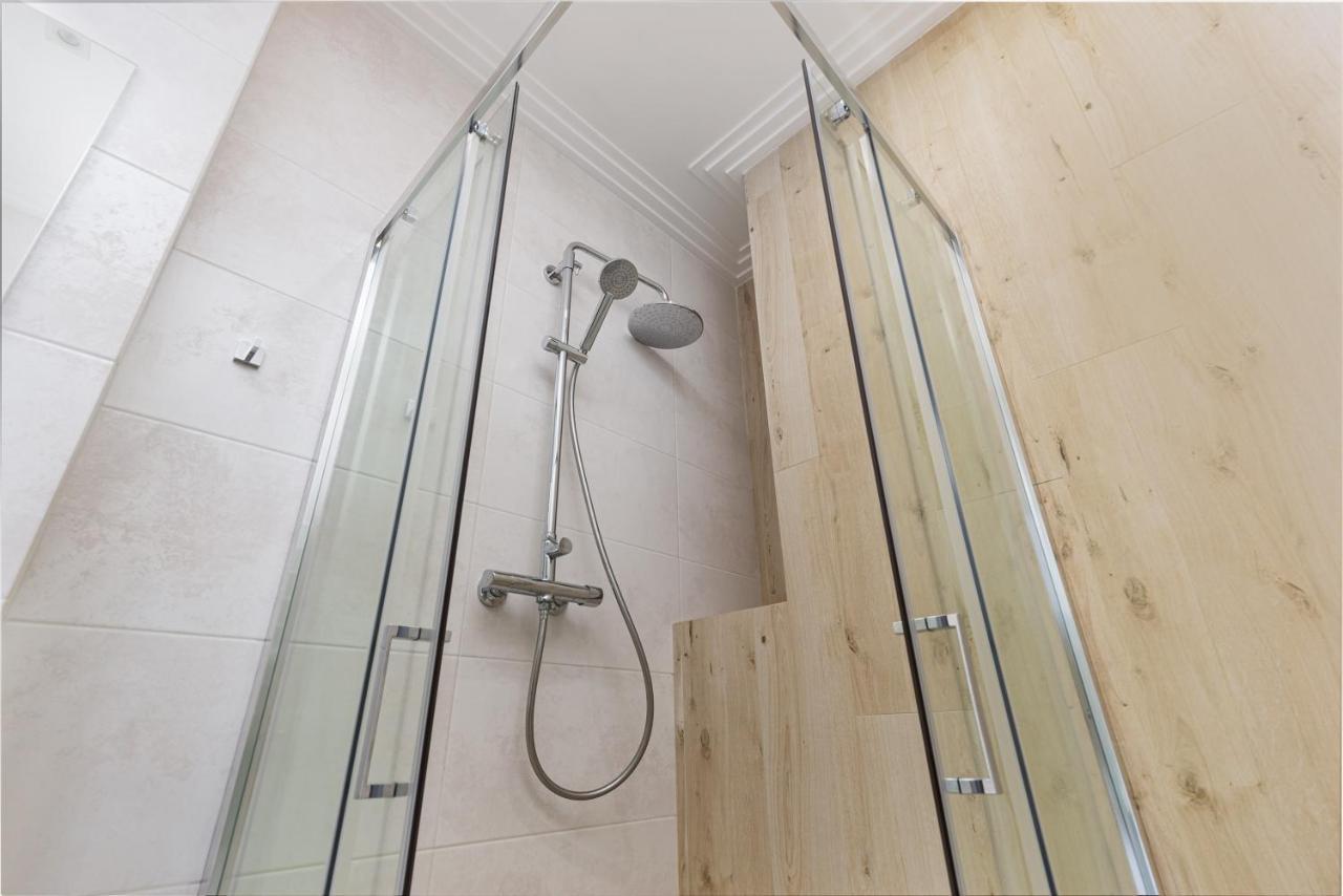 Sea Symphony Luxury 3-Bedrooms Apartment オデッサ エクステリア 写真